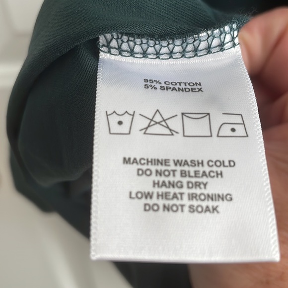 Forest green midi dress NWT - Picture 6 of 6